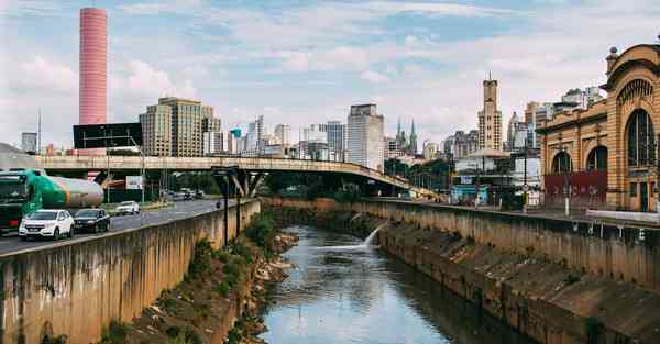 新校宣传片制作