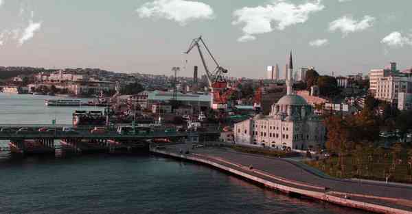 怎么制作宣传美篇_怎么制作宣传视频和图片结合