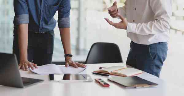 跑男制作组被水淋