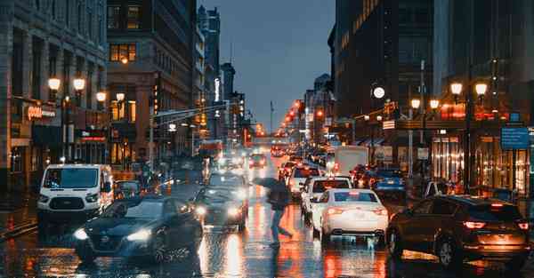 汽车保养宣传片制作_汽车保养宣传文案节日促销版